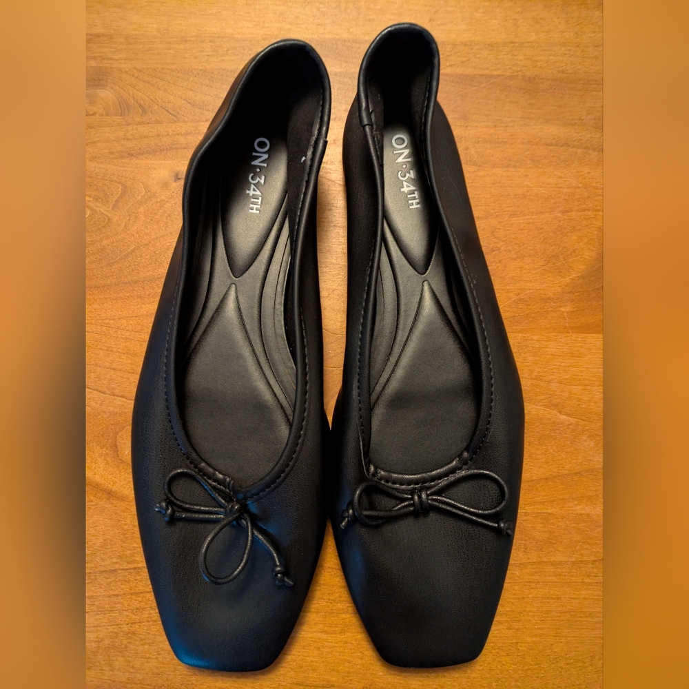 ON 34TH Women's Black Square-Toe Ballet Flats with Bow